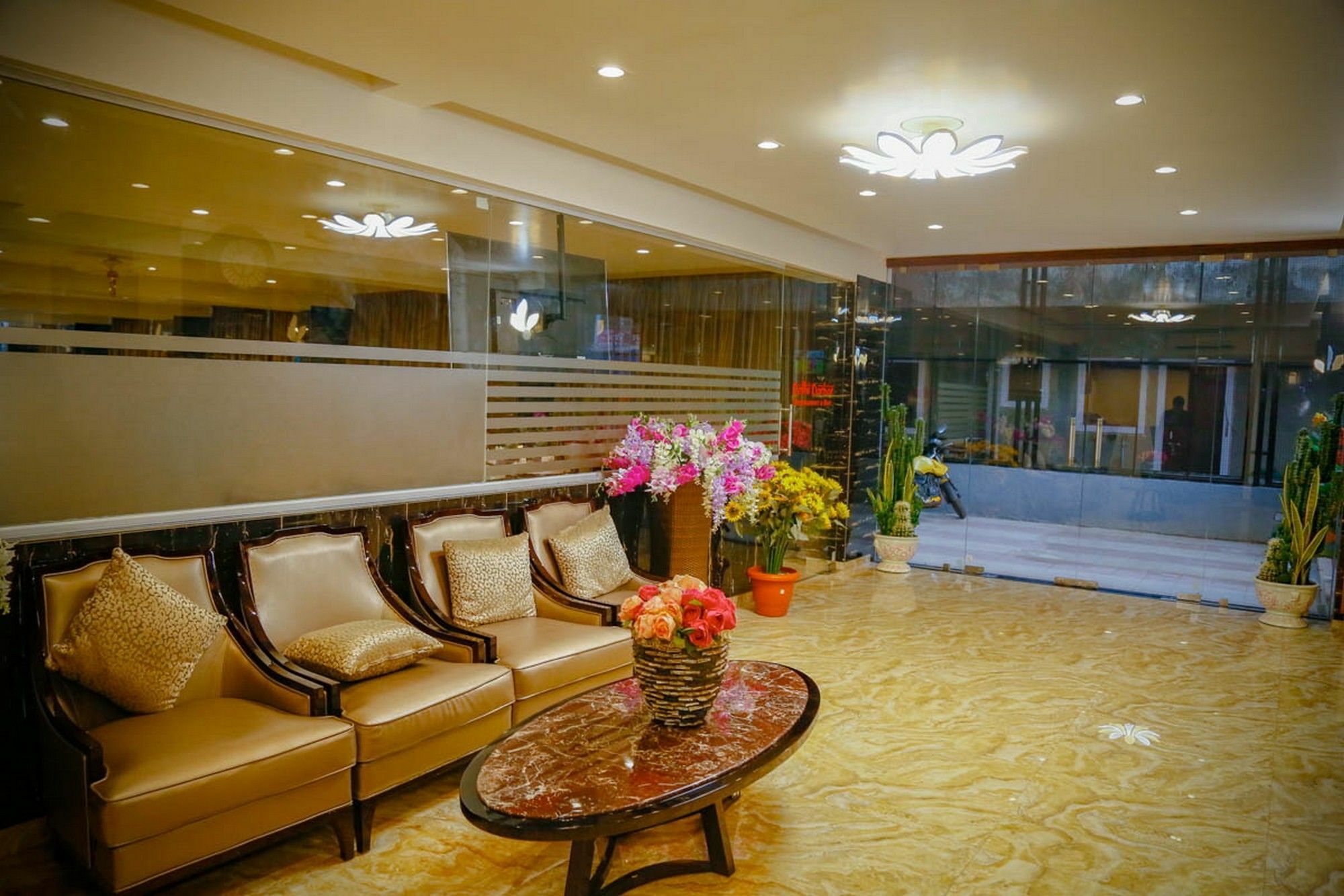 Fabhotel Prime Sarala Crown With Pool - Nr Calangute Beach Kültér fotó
