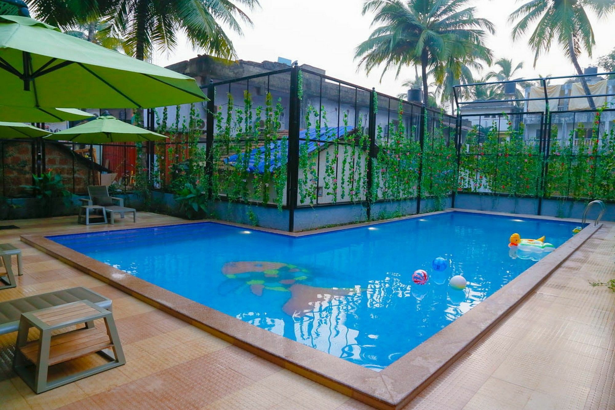 Fabhotel Prime Sarala Crown With Pool - Nr Calangute Beach Kültér fotó